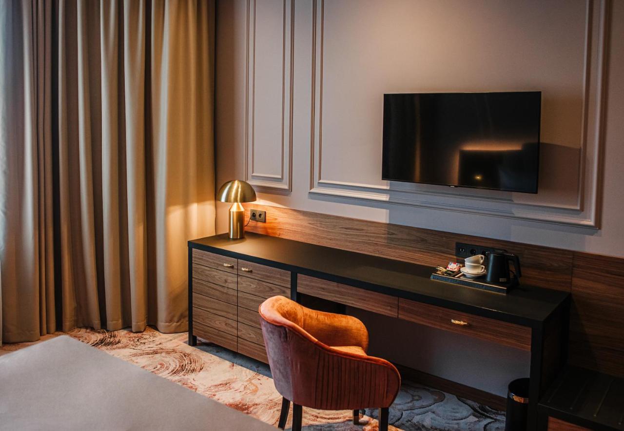 Nadiya Palace Ivano-Frankivsk Ngoại thất bức ảnh