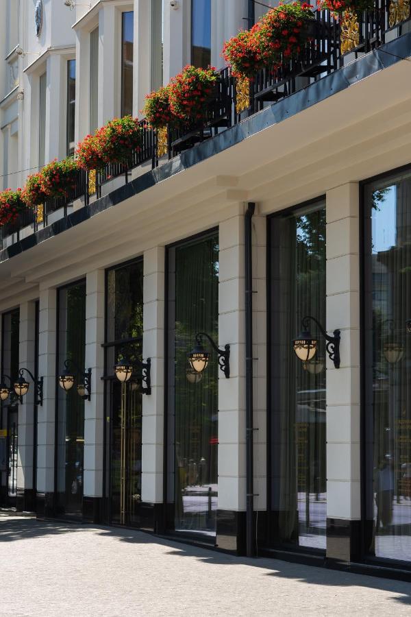 Nadiya Palace Ivano-Frankivsk Ngoại thất bức ảnh