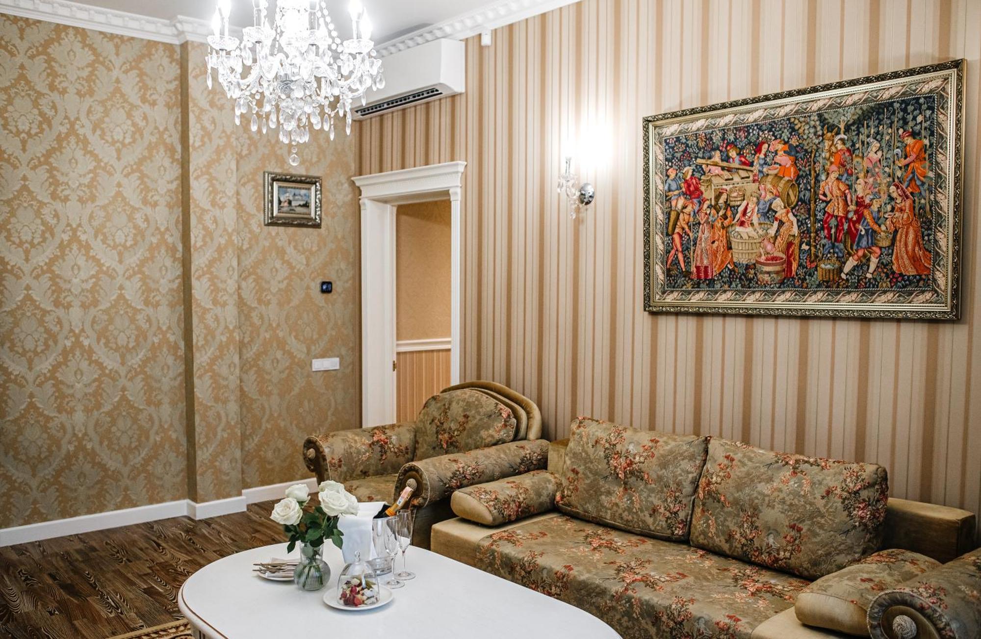 Nadiya Palace Ivano-Frankivsk Ngoại thất bức ảnh
