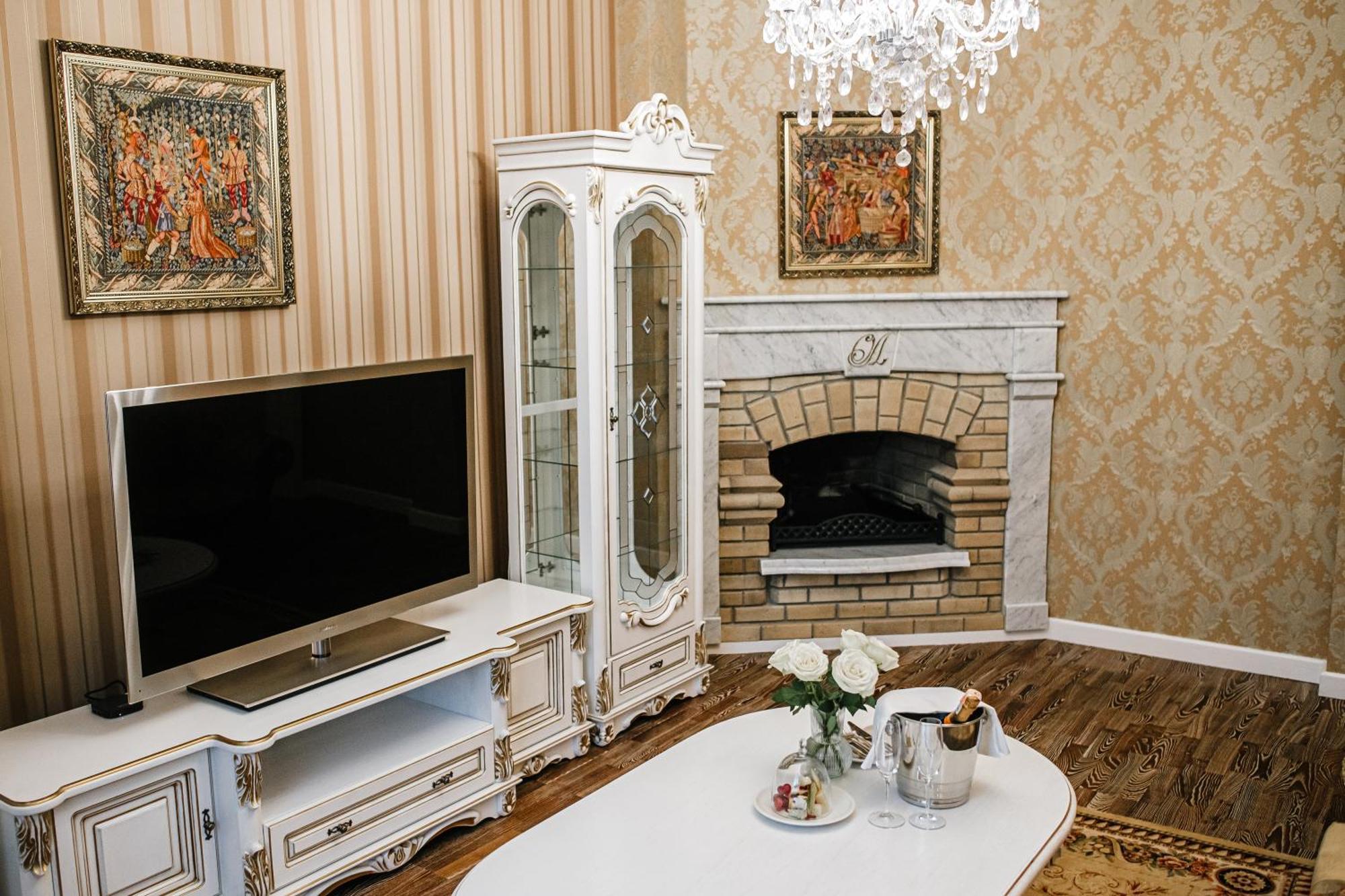 Nadiya Palace Ivano-Frankivsk Ngoại thất bức ảnh